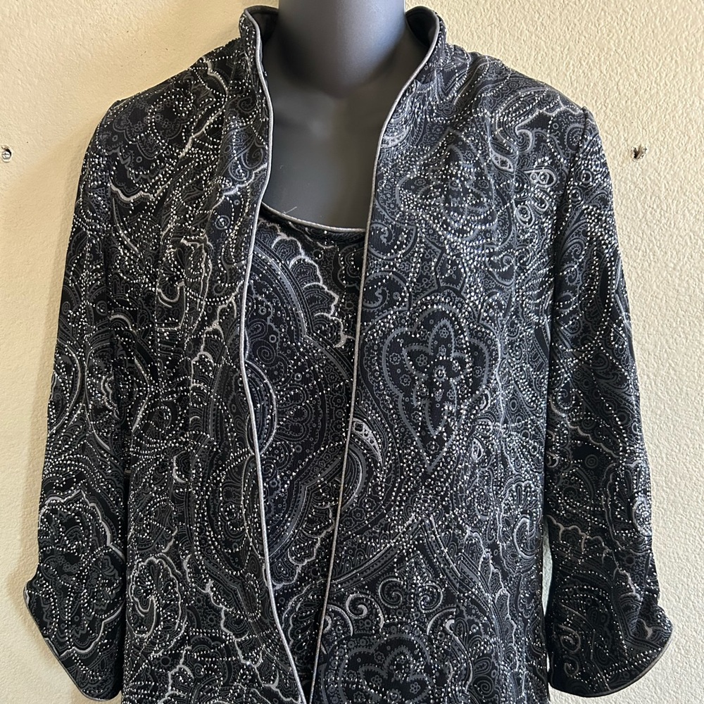 Women’s Alex Evenings Black Bejeweled Tank Top & Jacket Set Size Small